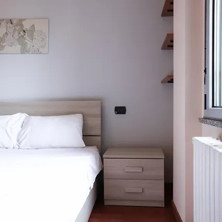 Urban Balcony Hideaway - 3 People Apartment Milan Exterior photo